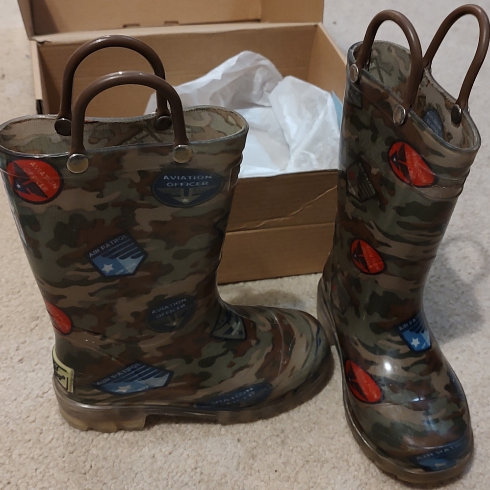 Western Chief Light Up Rain Boots Aviator Camo Sz 7/8 VGUC with box